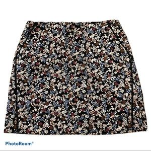 LOFT floral Skirt With Pockets Size 8